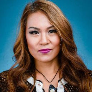 Meet your Posher, Lydia hope